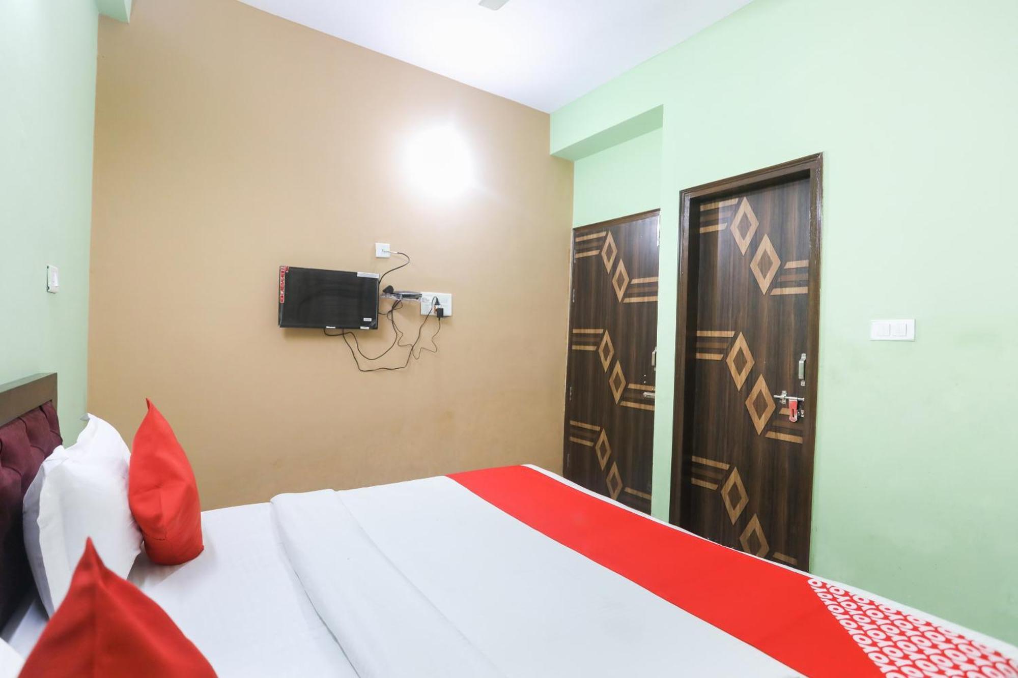 โอโย 61635 Gdd กุฏียร Hotel โนอิดา ภายนอก รูปภาพ